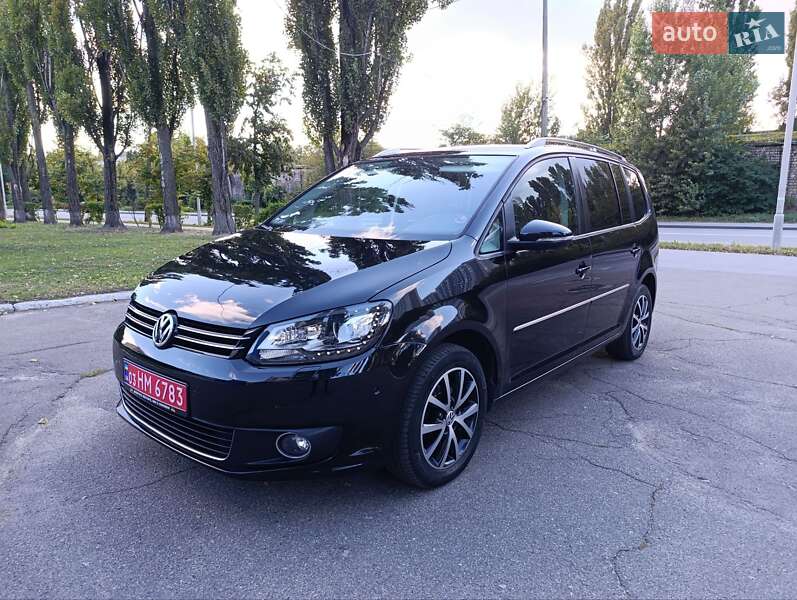 Volkswagen Touran 2012 Volkswagen Touran 2012