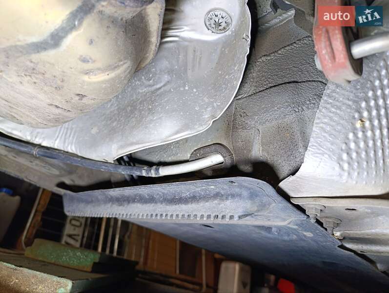 Минивэн Volkswagen Touran 2012 в Киеве фото 56 Минивэн Volkswagen Touran 2012 в Киеве