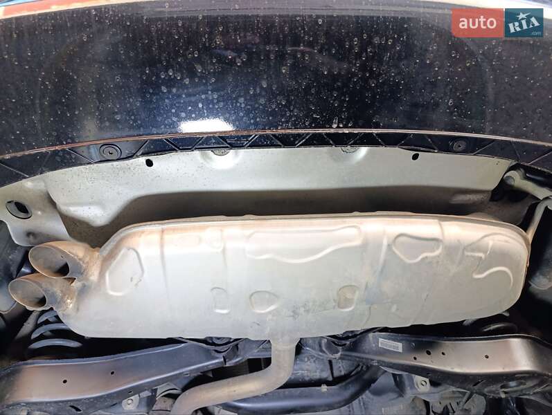 Минивэн Volkswagen Touran 2012 в Киеве фото 64 Минивэн Volkswagen Touran 2012 в Киеве