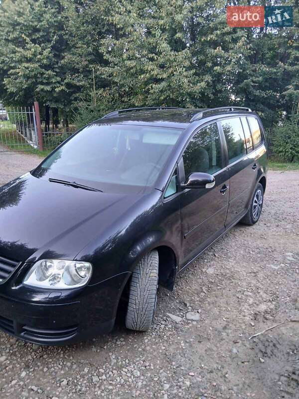 Мінівен Volkswagen Touran 2003 в Трускавці