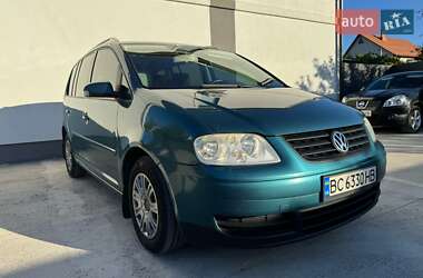 Минивэн Volkswagen Touran 2004 в Киеве