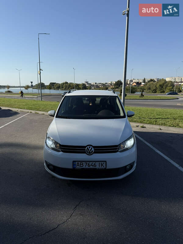 Volkswagen Touran 2014