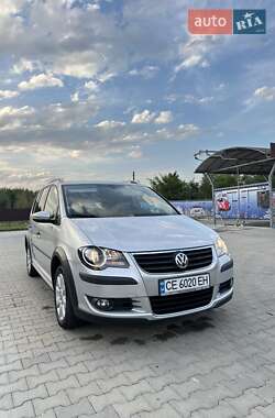 Минивэн Volkswagen Touran 2009 в Вижнице