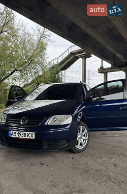 Минивэн Volkswagen Touran 2005 в Луцке