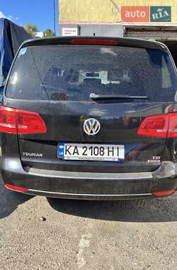 Минивэн Volkswagen Touran 2013 в Киеве