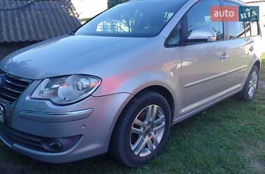 Мінівен Volkswagen Touran 2008 в Ратному