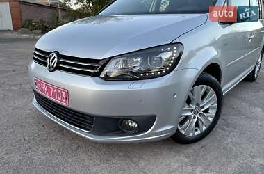 Мінівен Volkswagen Touran 2014 в Коростені
