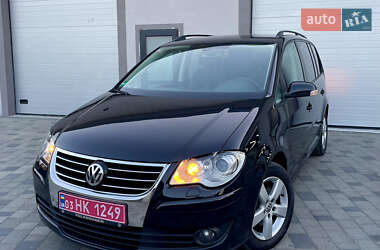 Минивэн Volkswagen Touran 2008 в Дрогобыче