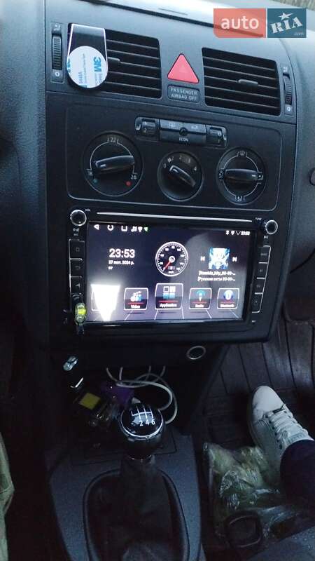 Мінівен Volkswagen Touran 2004 в Львові