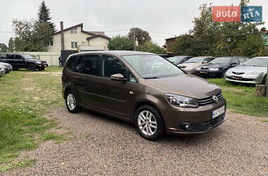 Минивэн Volkswagen Touran 2011 в Киеве