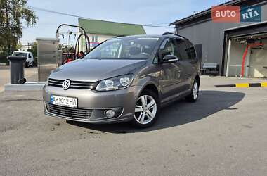 Минивэн Volkswagen Touran 2012 в Коростене