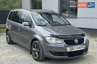 Минивэн Volkswagen Touran 2007 в Ивано-Франковске