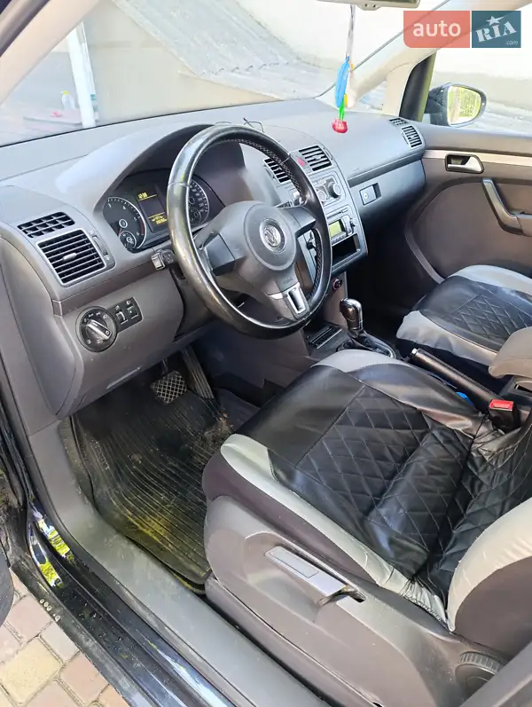 Volkswagen Touran 2013 VIN WVGZZZ1TZEW047383 фото оголошення 4 з 45
