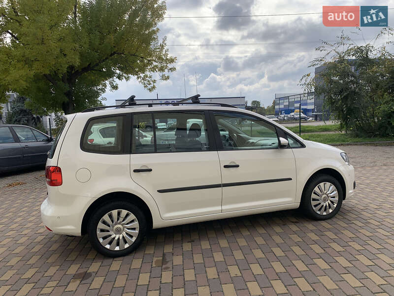 Минивэн Volkswagen Touran 2011 в Ровно фото 20 Минивэн Volkswagen Touran 2011 в Ровно