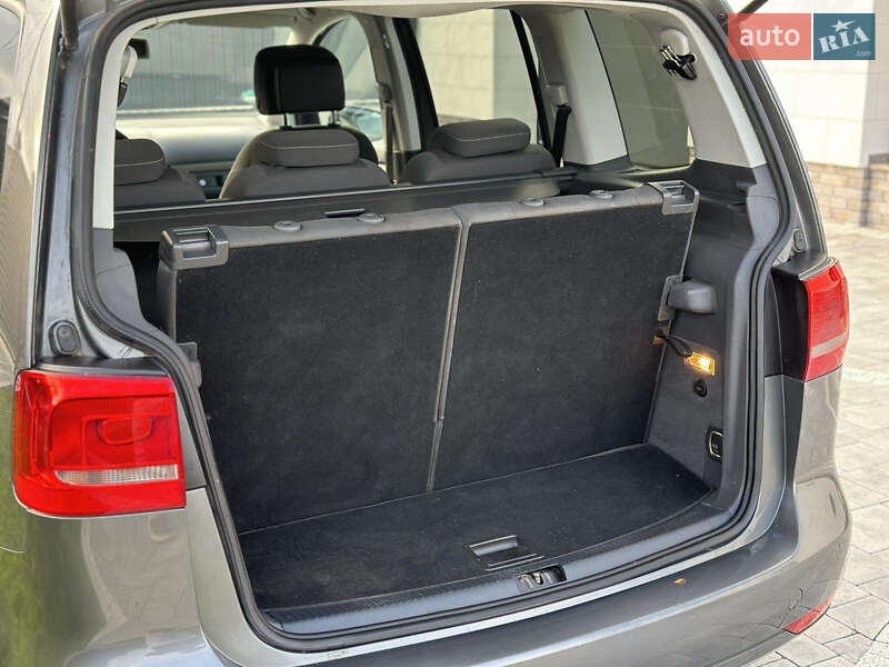 Мінівен Volkswagen Touran 2012 в Луцьку фото 31 Мінівен Volkswagen Touran 2012 в Луцьку