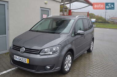 Минивэн Volkswagen Touran 2014 в Виннице