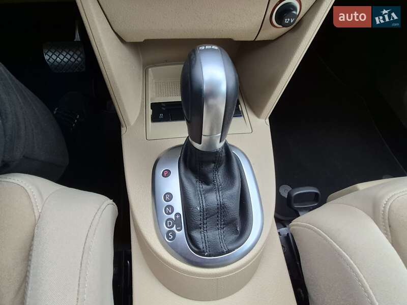 Мінівен Volkswagen Touran 2014 в Одесі