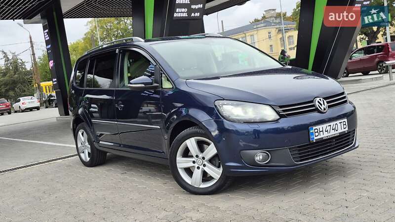 Мінівен Volkswagen Touran 2014 в Одесі