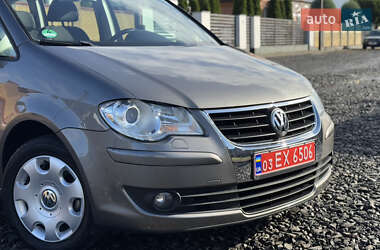 Минивэн Volkswagen Touran 2007 в 