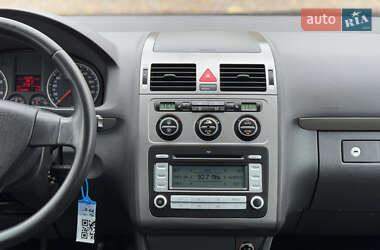 Минивэн Volkswagen Touran 2007 в 