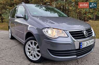 Минивэн Volkswagen Touran 2007 в Кременчуге