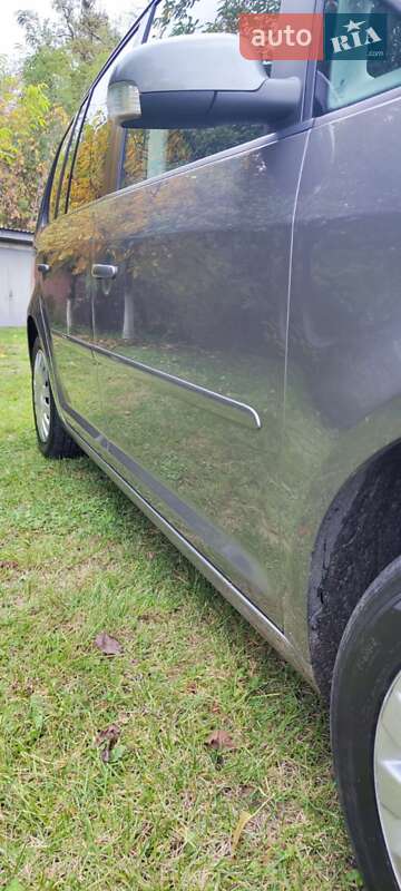 Минивэн Volkswagen Touran 2008 в Прилуках