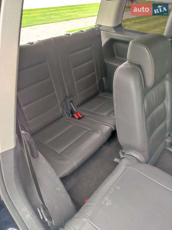 Мінівен Volkswagen Touran 2004 в Кам'янець-Подільському