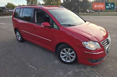Мінівен Volkswagen Touran 2006 в 