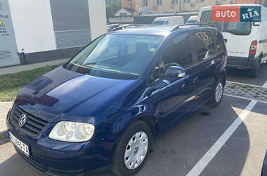 Мінівен Volkswagen Touran 2004 в Вишгороді
