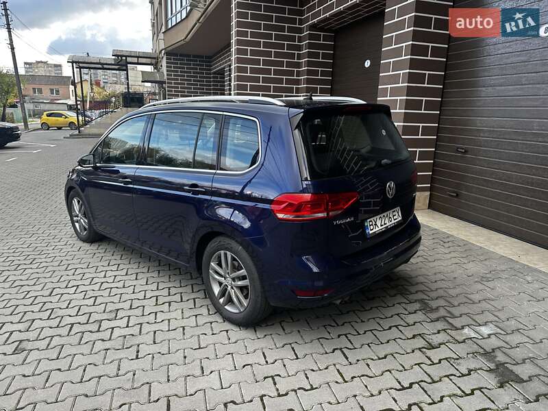 Мікровен Volkswagen Touran 2016 в Хмельницькому