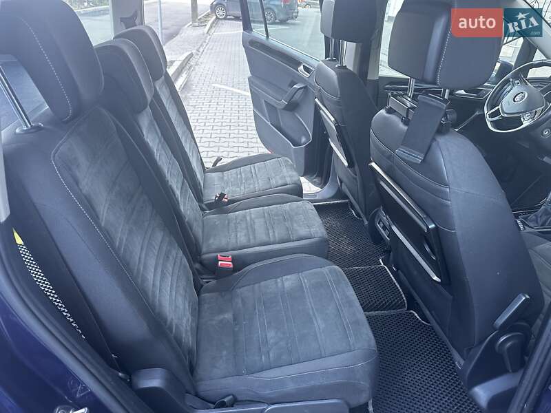 Мікровен Volkswagen Touran 2016 в Хмельницькому