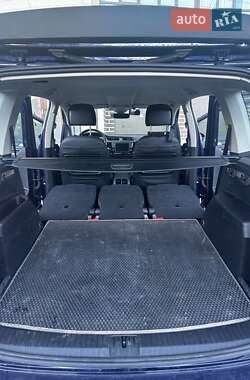 Микровэн Volkswagen Touran 2016 в 