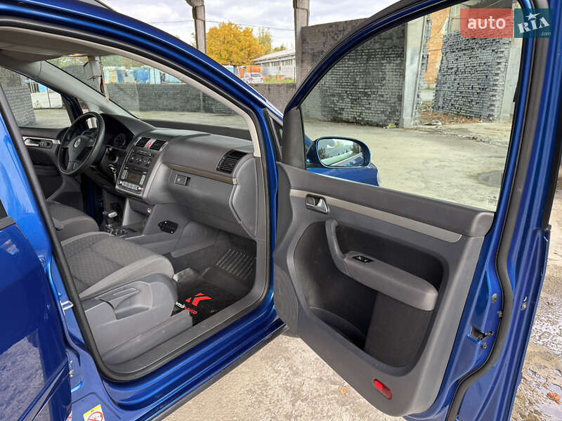 Мінівен Volkswagen Touran 2007 в Вінниці фото 38 Мінівен Volkswagen Touran 2007 в Вінниці