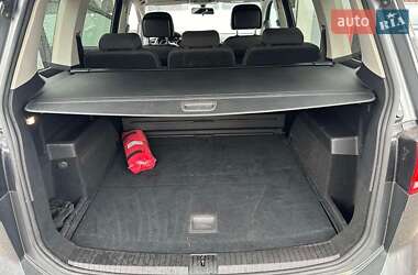 Микровэн Volkswagen Touran 2016 в 