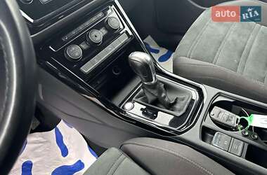 Микровэн Volkswagen Touran 2016 в 