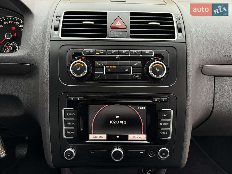 Минивэн Volkswagen Touran 2012 в Бердичеве