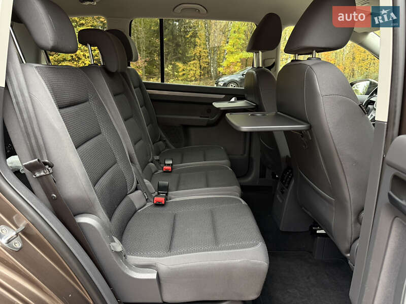 Минивэн Volkswagen Touran 2012 в Бердичеве