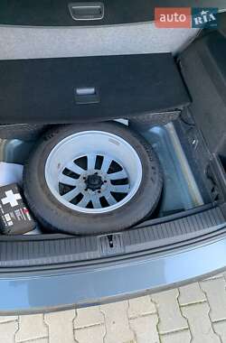 Микровэн Volkswagen Touran 2018 в 