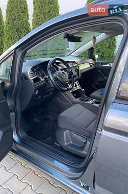 Микровэн Volkswagen Touran 2018 в 