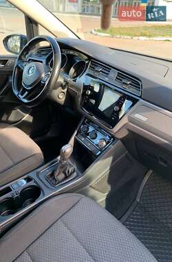 Микровэн Volkswagen Touran 2018 в 