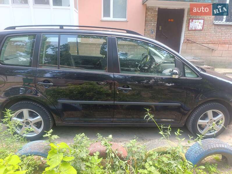 Минивэн Volkswagen Touran 2007 в Умани фото 8 Минивэн Volkswagen Touran 2007 в Умани