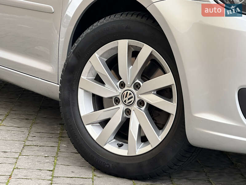 Минивэн Volkswagen Touran 2013 в Дрогобыче