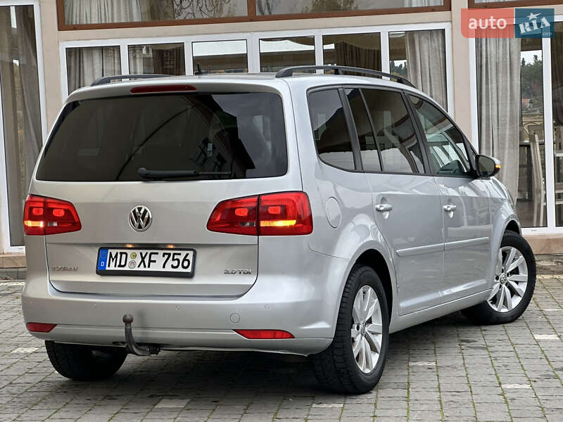 Минивэн Volkswagen Touran 2013 в Дрогобыче