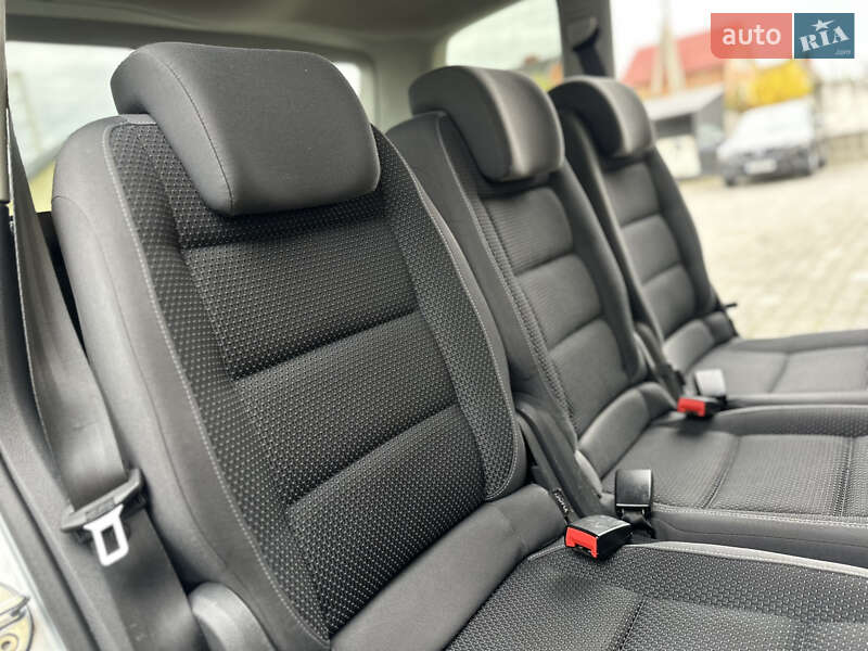 Минивэн Volkswagen Touran 2013 в Дрогобыче
