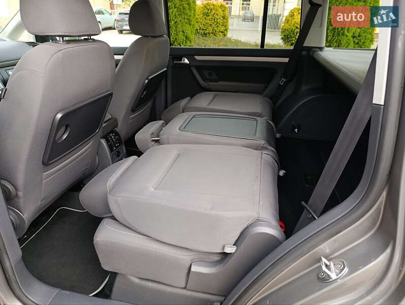 Минивэн Volkswagen Touran 2009 в Бердичеве
