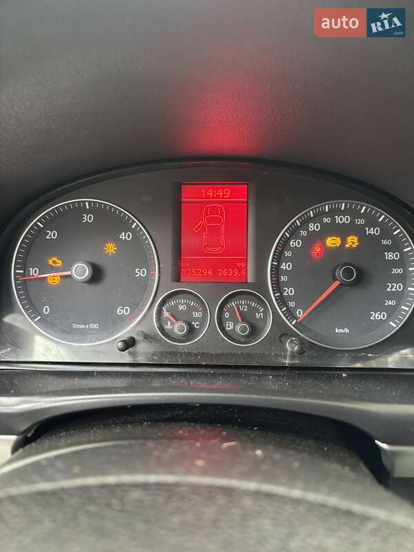 Минивэн Volkswagen Touran 2008 в Львове