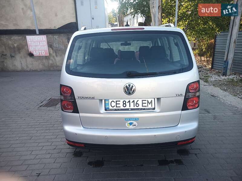 Минивэн Volkswagen Touran 2010 в Черновцах фото 10 Минивэн Volkswagen Touran 2010 в Черновцах