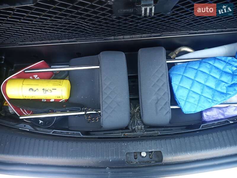 Минивэн Volkswagen Touran 2010 в Черновцах фото 20 Минивэн Volkswagen Touran 2010 в Черновцах