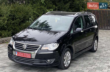 Минивэн Volkswagen Touran 2007 в Вознесенске