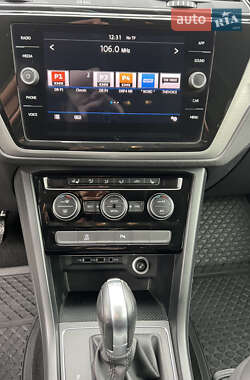 Микровэн Volkswagen Touran 2018 в 